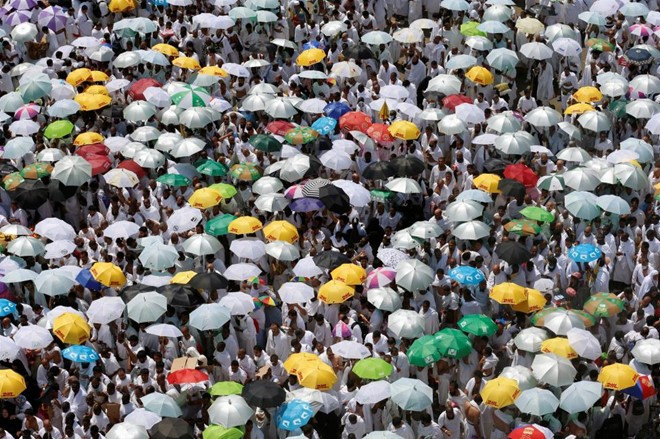 tin do hoi giao chen chuc trong le hanh huong hajj 2016
