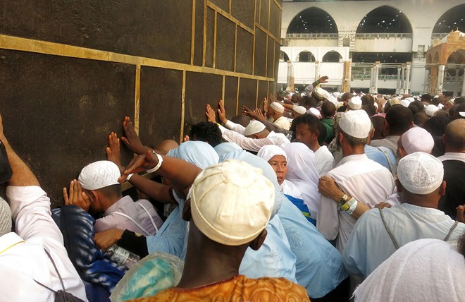 tin do hoi giao chen chuc trong le hanh huong hajj 2016