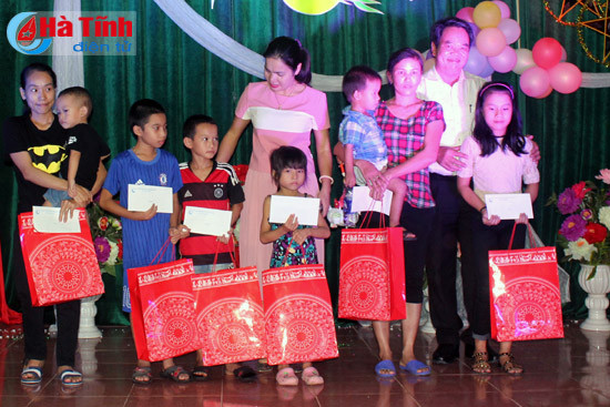 dem hoi trang ram trung thu ket noi yeu thuong