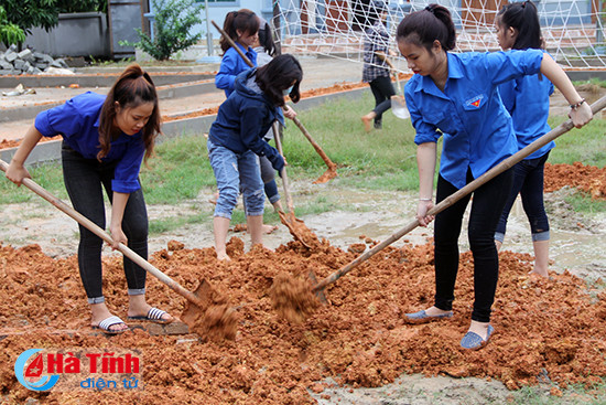 600 dvtn tham gia ngay hoi thanh nien voi van hoa giao thong