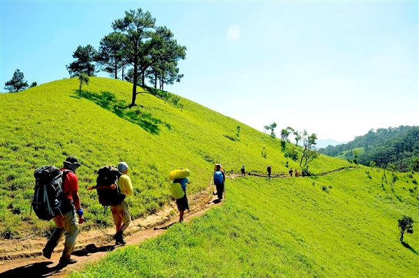 cung duong dep hiem co me hoac gioi tre khap viet nam