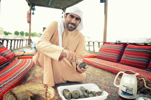 nhung dieu khien abu dhabi tuyet dieu hon dubai