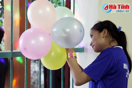 vui hoi trang ram tren oc dao hong lam