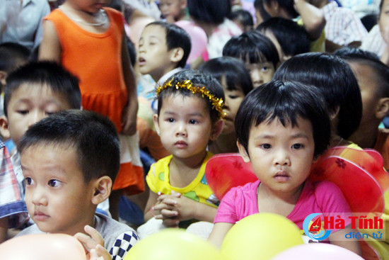 vui hoi trang ram tren oc dao hong lam