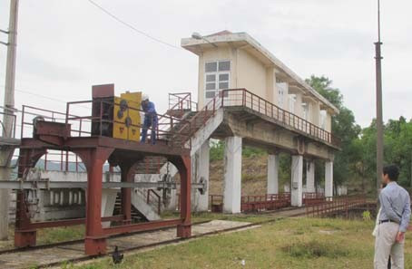 Thân đập và tràn xả lũ Hồ Kẻ Gỗ vừa được nâng cấp toàn diện bằng nguồn vốn WB Thân đập và tràn xả lũ Hồ Kẻ Gỗ vừa được nâng cấp toàn diện bằng nguồn vốn WB