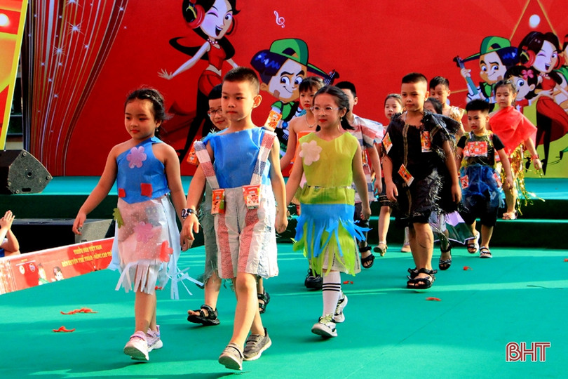 Hơn 1.000 học sinh TP Hà Tĩnh tham gia rèn luyện thể thao, nâng cao trí lực