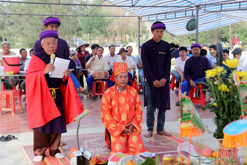 Khám phá lễ cầu ngư của làng chài ven biển Hà Tĩnh