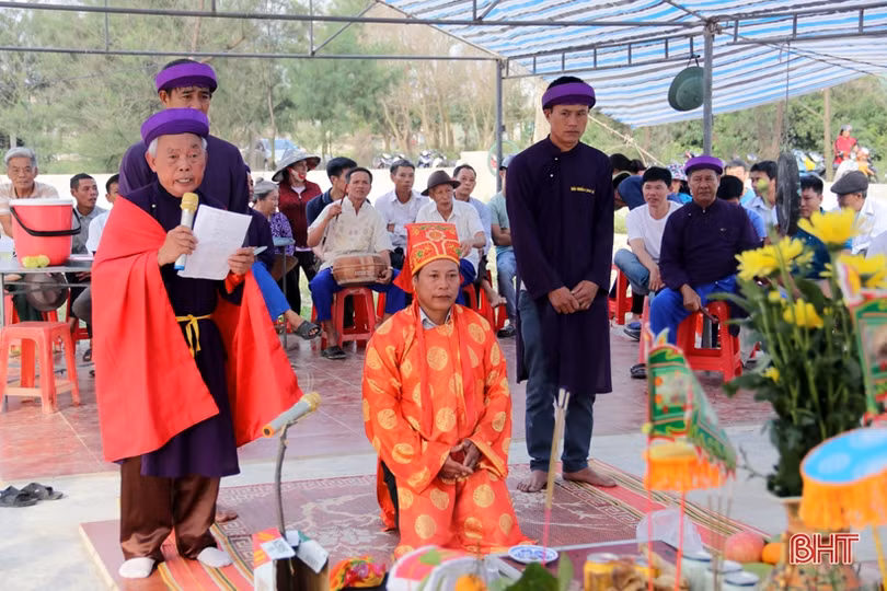 Khám phá lễ cầu ngư của làng chài ven biển Hà Tĩnh