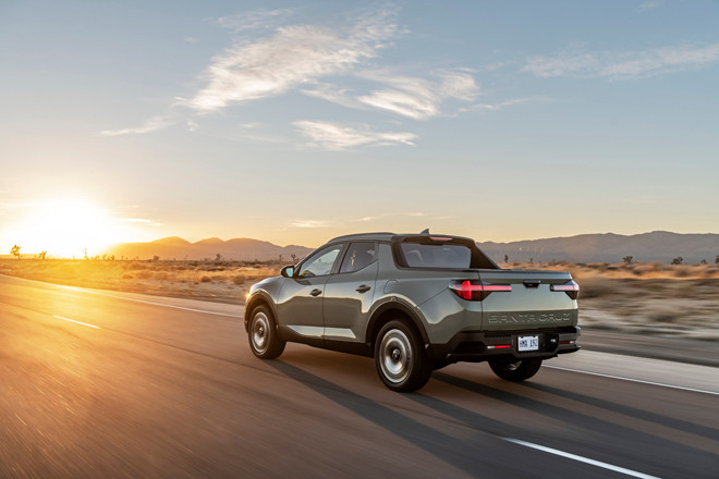 Bán tải Hyundai Santa Cruz trình làng, hứa hẹn gây sức ép lên Ford Ranger