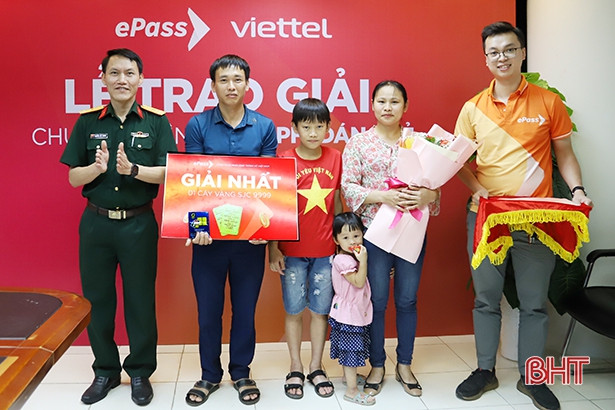 Khách hàng Hà Tĩnh trúng vàng khi sử dụng dịch vụ thu phí tự động ePass