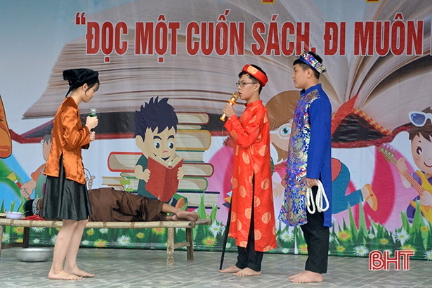 Gần 1.300 học sinh thị xã Hồng Lĩnh tham gia ngày hội đọc sách 