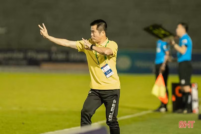 HLV Nguyễn Thành Công xác nhận dẫn dắt Hồng Lĩnh Hà Tĩnh