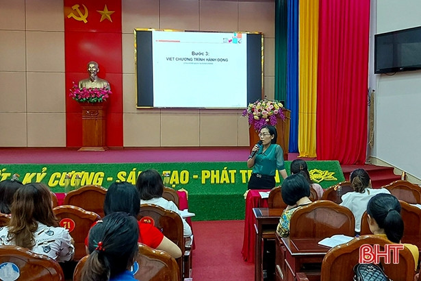 Bồi dưỡng kiến thức, kỹ năng cho nữ ứng cử viên đại biểu HĐND cấp xã ở Hà Tĩnh 