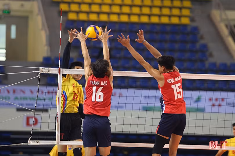 Bóng chuyền Hà Tĩnh vươn tầm sau 6 mùa “chinh chiến” ở sân chơi quốc gia