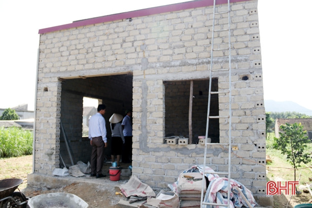 TX Kỳ Anh phấn đấu hoàn thành 63 nhà tránh lũ Vingroup hỗ trợ trong tháng 6/2021