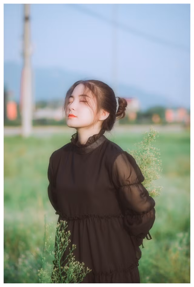 Em buông tay không phải vì yếu đuối mà để bình yên hơn