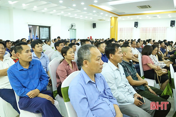 Trang bị “cẩm nang” chuyển đổi số trong lĩnh vực nông nghiệp và nông thôn