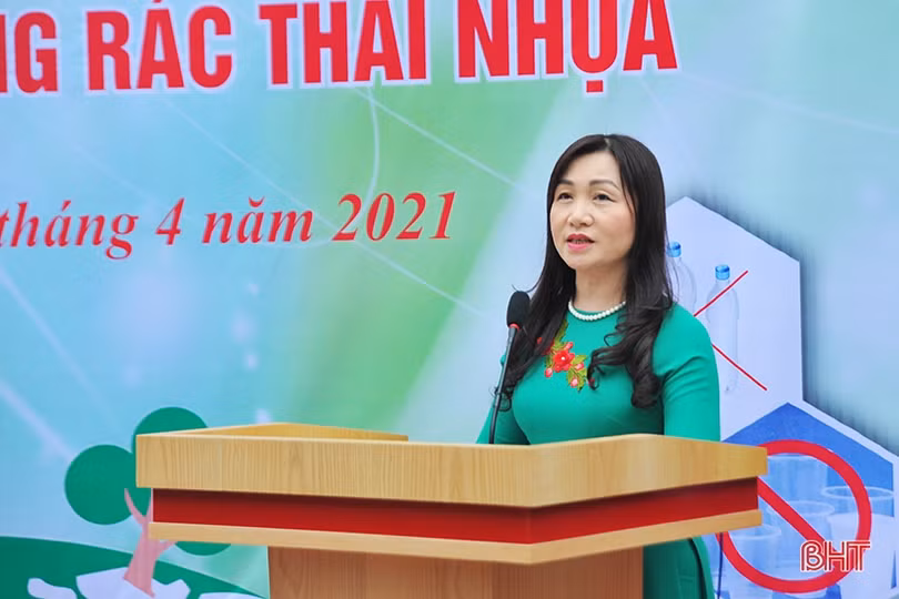 Thay đổi thói quen sử dụng túi ni lông, sản phẩm nhựa của nông dân Hà Tĩnh