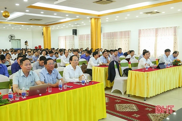 Trang bị “cẩm nang” chuyển đổi số trong lĩnh vực nông nghiệp và nông thôn