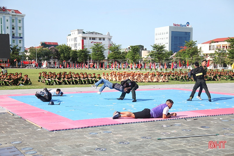 Mãn nhãn tình huống “2 đánh 5” của chiến sĩ Công an Hà Tĩnh