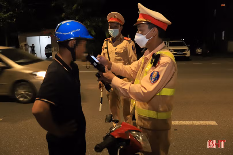 Công an Nghi Xuân xử phạt 135 trường hợp vi phạm ATGT trong hơn 3 tháng