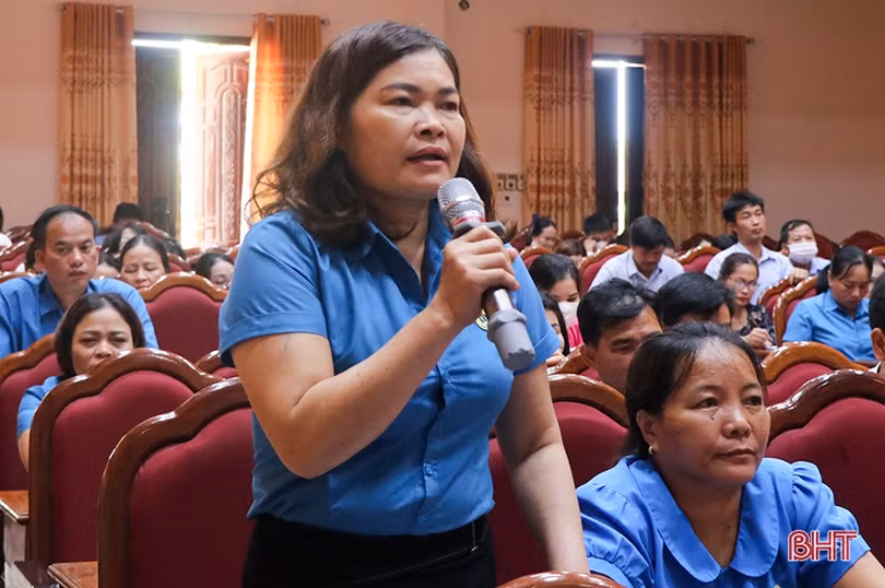 Lãnh đạo huyện Can Lộc lắng nghe tâm tư, nguyện vọng của cán bộ, giáo viên ngành giáo dục