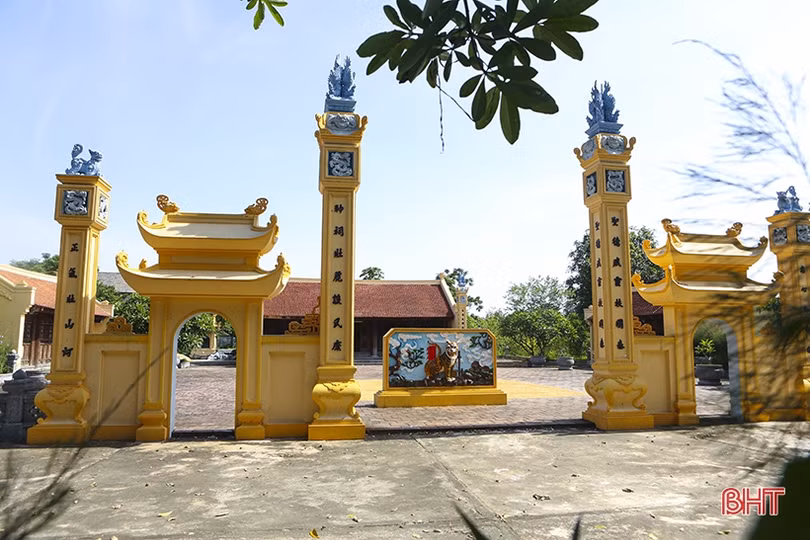 Sắc thắm trên quê hương Đình nguyên Tiến sỹ Phan Đình Phùng