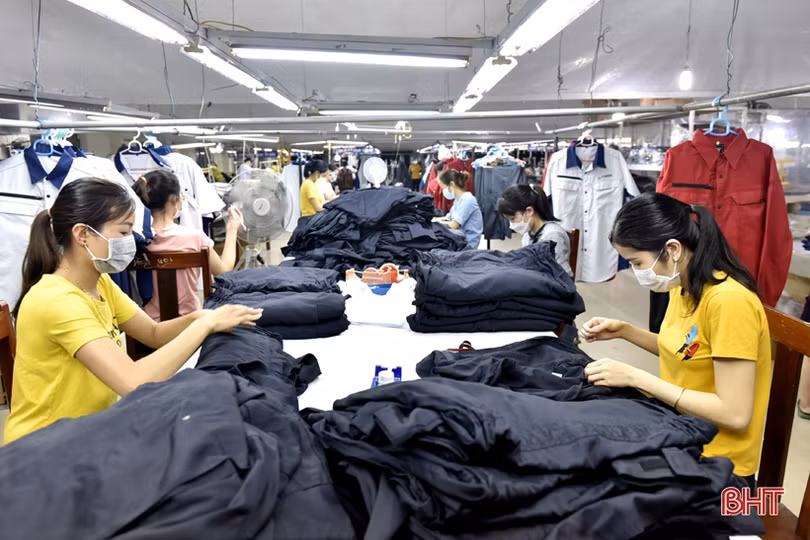 Lao động Hà Tĩnh phấn khởi khi sắp tăng lương tối thiểu vùng