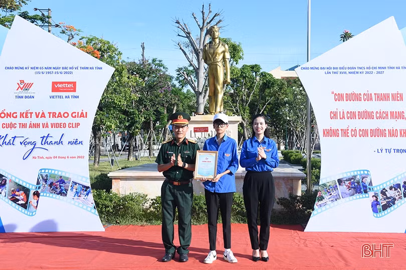 Trao thưởng 25 tác phẩm xuất sắc Cuộc thi Ảnh và video “Khát vọng thanh niên” Hà Tĩnh