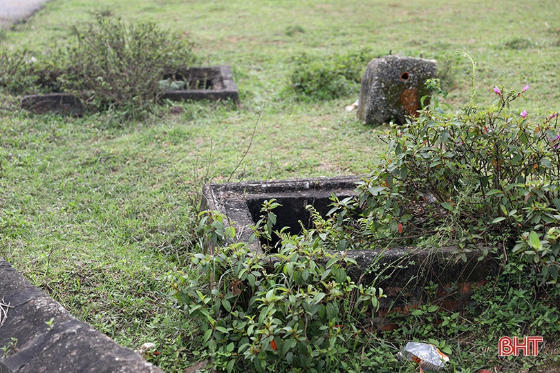 Khu tái định cư ở TX Kỳ Anh: Hàng loạt hố ga mất nắp, nguy hiểm rập rình!