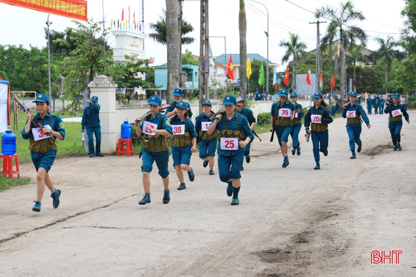 Xem “chiến sỹ sao vuông” thực hành khả năng chiến đấu