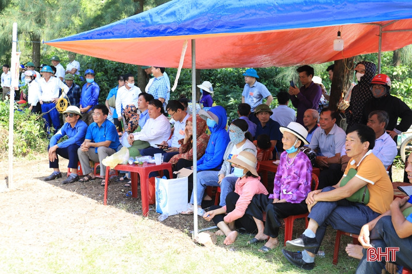 Tổ chức thành công Giải Bóng chuyền nam cán bộ, công chức cấp xã mừng Lễ hội đền Lê Khôi
