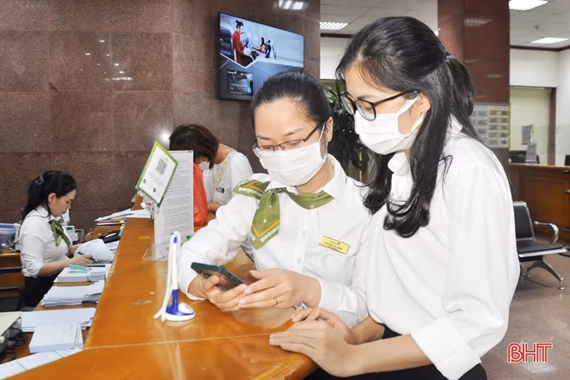 Doanh nghiệp Hà Tĩnh trải nghiệm ngân hàng số Vietcombank