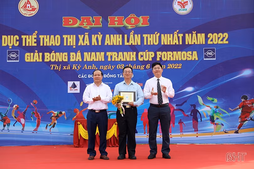 Gần 650 vận động viên tranh tài tại Đại hội TDTT thị xã Kỳ Anh lần thứ nhất