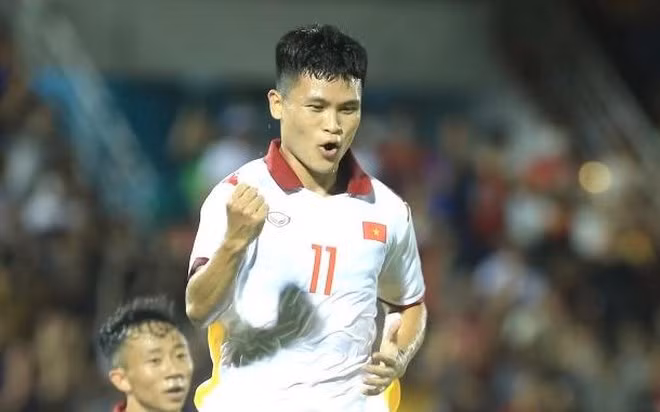 Tuấn Hải lập cú đúp, Việt Nam đánh bại Afghanistan