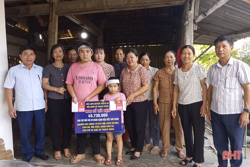 Các cấp hội phụ nữ Hà Tĩnh tặng 1.293 suất quà cho trẻ em có hoàn cảnh khó khăn