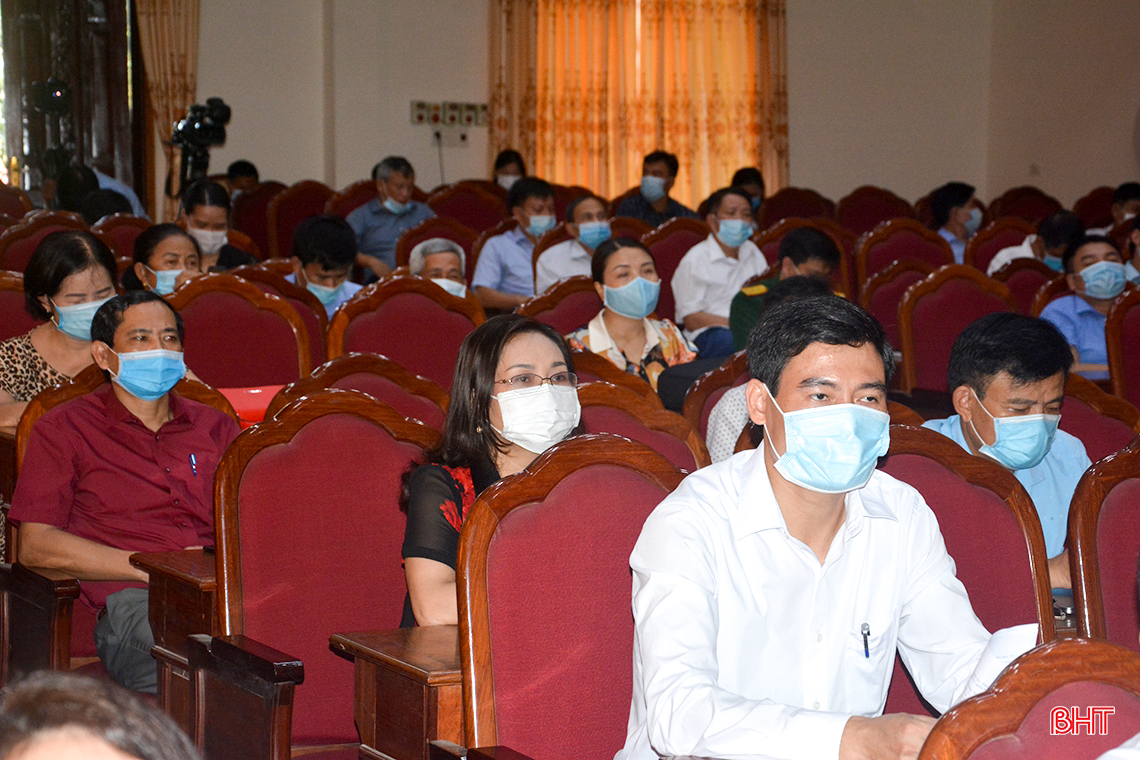 Phát huy vai trò người đại biểu, là cánh tay nối dài của Quốc hội, HĐND đến cử tri