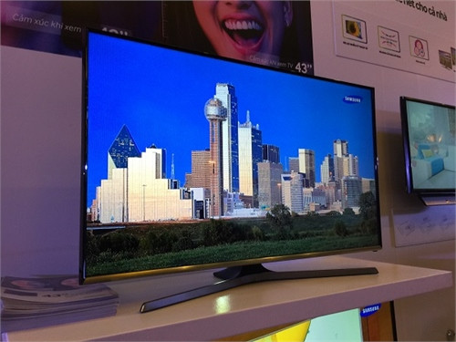 Samsung giới thiệu loạt TV SUHD, giá từ 55 triệu đến 400 triệu đồng ảnh 3 Samsung giới thiệu loạt TV SUHD, giá từ 55 triệu đến 400 triệu đồng ảnh 3