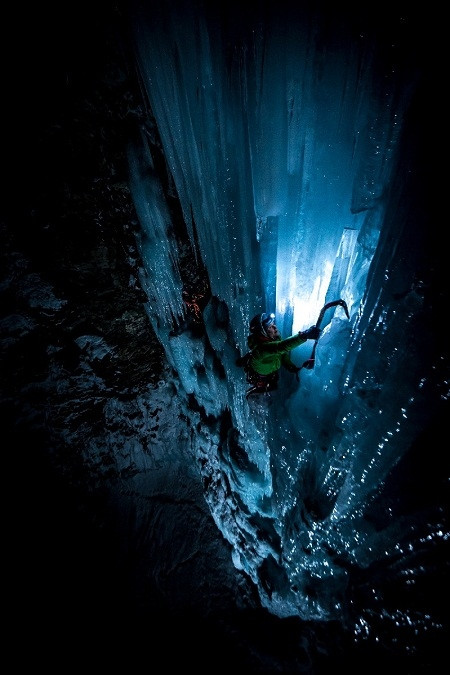 Ảnh tắc đường giờ tan tầm của Việt Nam đoạt giải quốc tế ảnh 21