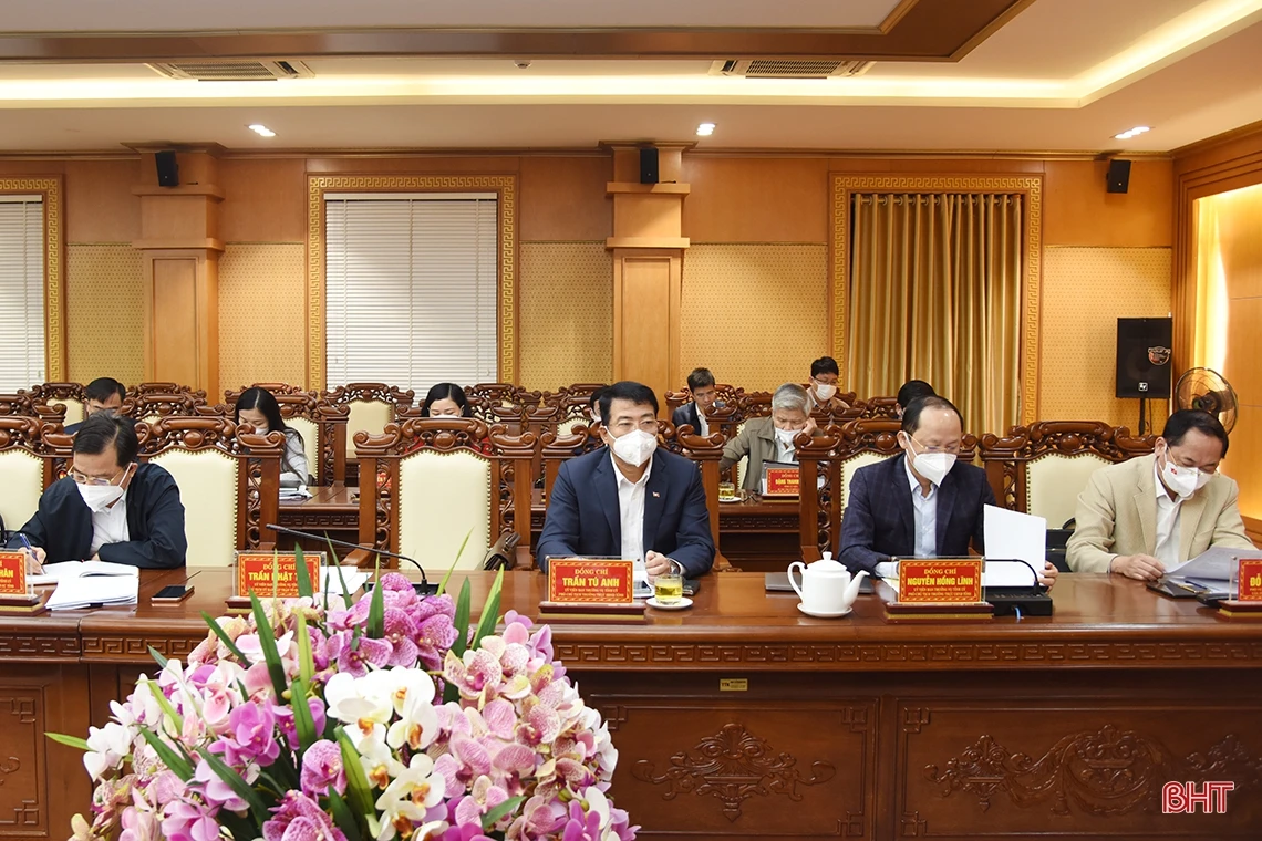 Ban Chấp hành Đảng bộ tỉnh Hà Tĩnh rà soát, đánh giá kết quả năm 2021, triển khai nhiệm vụ năm 2022