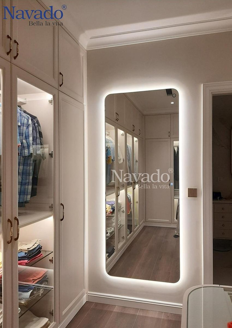 Gương soi toàn thân đèn LED với ánh sáng trắng dịu nhẹ 7 loại gương 4.jpg