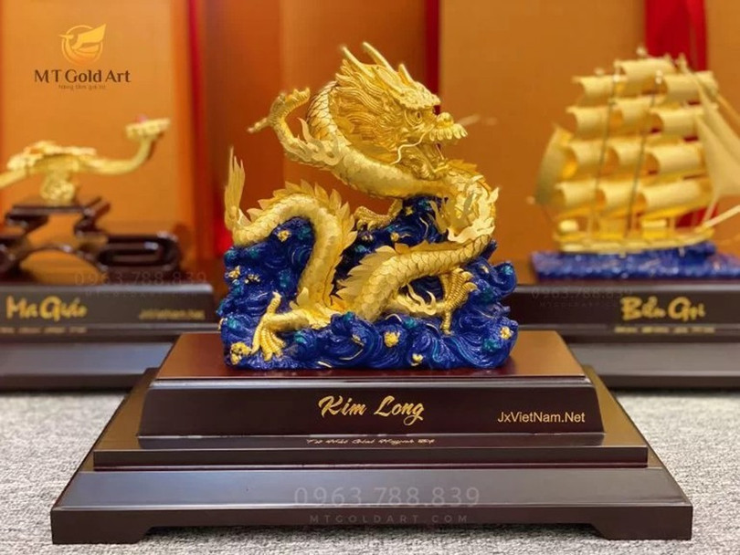 MT Gold Art 6.jpg
