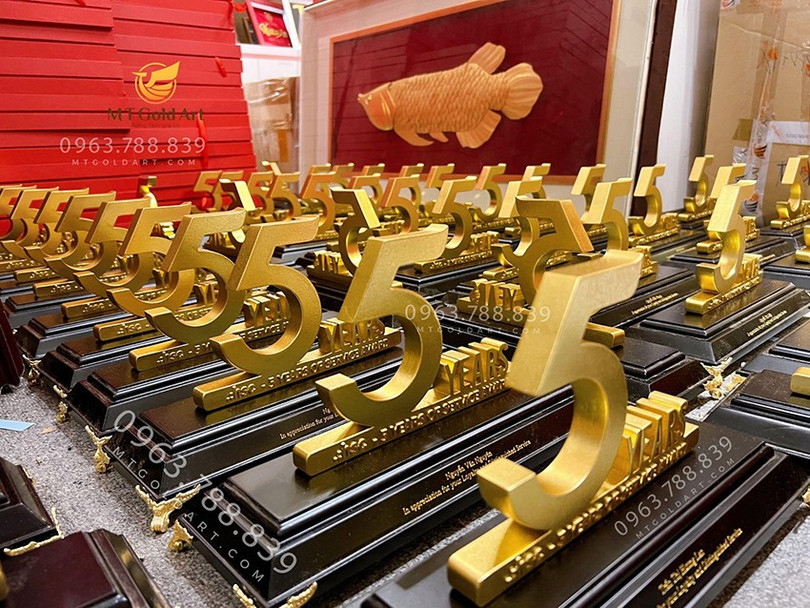 MT Gold Art 5.jpg