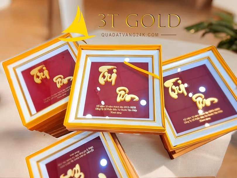 Mua quà tặng 4.jpg