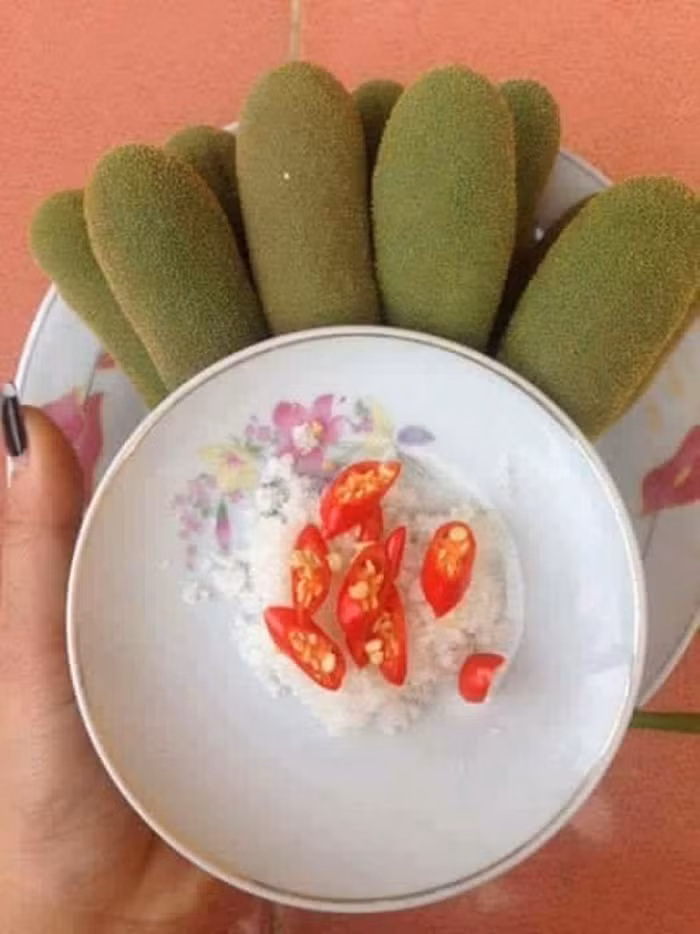 Những món thần thánh “ăn kèm roi” của tuổi thơ 8x, 9x