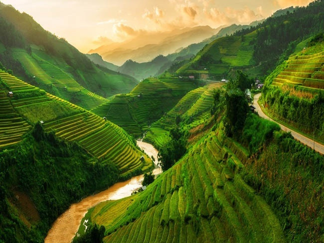 Khám phá những ngọn núi ấn tượng nhất thế giới, trong đó có tại Mù Cang Chải
