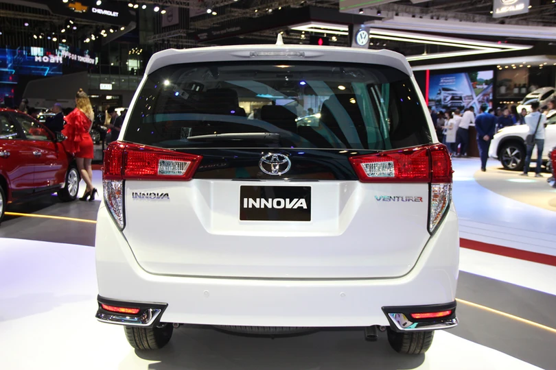 Toyota Innova thêm trang bị, tăng giá 40 triệu tại Việt Nam ảnh 5 Toyota Innova thêm trang bị, tăng giá 40 triệu tại Việt Nam