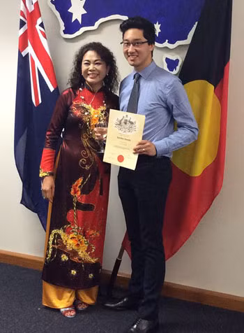 Nhà khoa học trẻ người Việt phát hiện 8 loài vi khuẩn mới