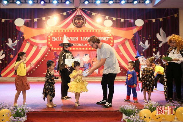 Sôi động “Halloween Legend Night” ở Trường Mầm non quốc tế Nguyễn Du Plus