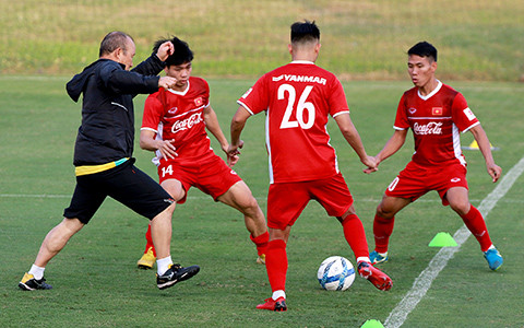 Đội tuyển Việt Nam không có ngày nghỉ sau AFF Cup 2018
